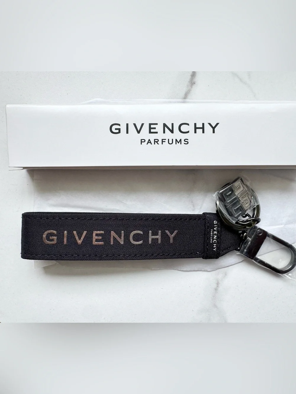 Givenchy parfums key holder GWP!